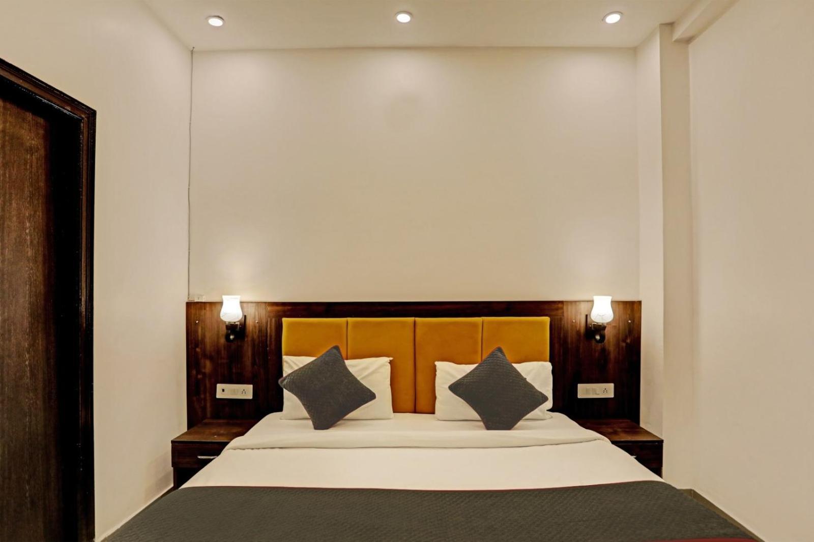 Hotel Golden Prime King นิวเดลี ภายนอก รูปภาพ