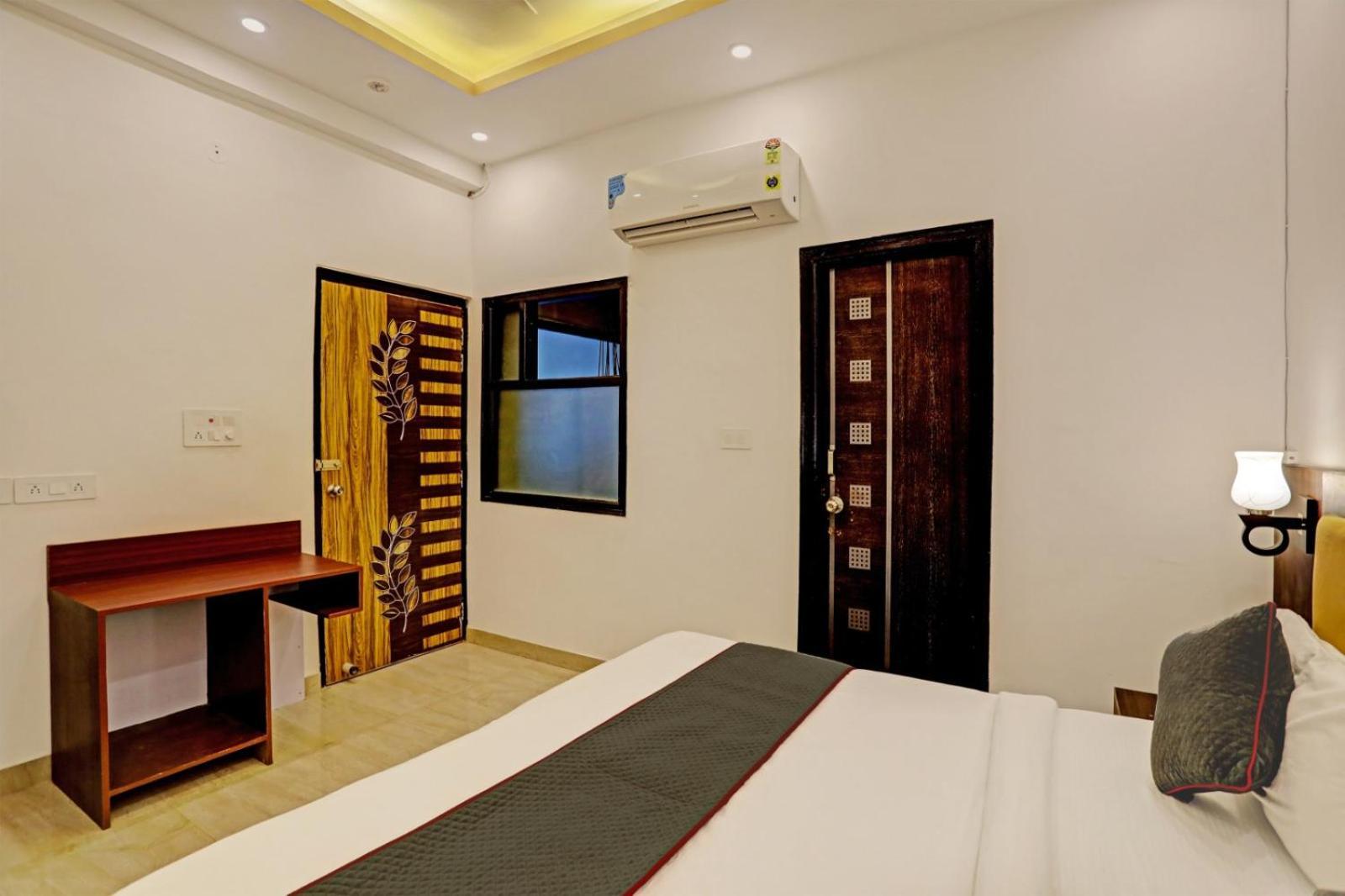 Hotel Golden Prime King นิวเดลี ภายนอก รูปภาพ